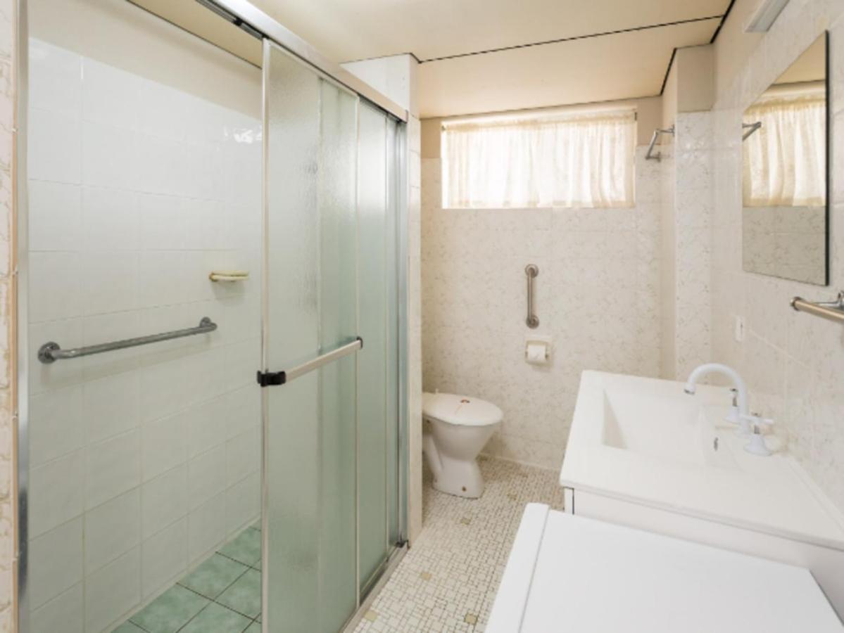 Goodwin Towers - Hosted By Burleigh Letting Appartement Gold Coast Buitenkant foto