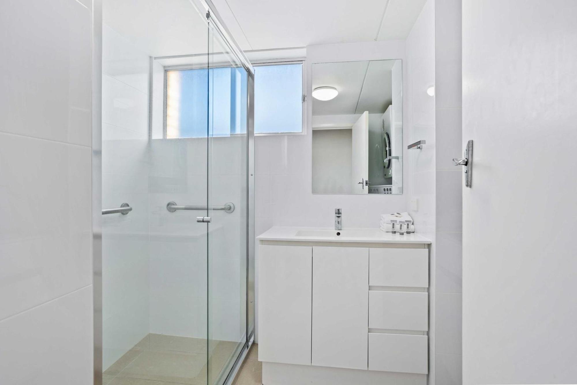 Goodwin Towers - Hosted By Burleigh Letting Appartement Gold Coast Buitenkant foto